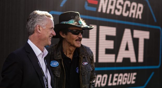 Visit Matarazzo, Gravitt go first in eNASCAR Heat Pro League draft page