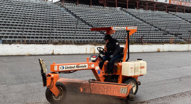 Visit Wide World of Esports: Stewart-Haas joins iRacing, Dale Jr.’s landscaping crew, and the ultimate pit fake page