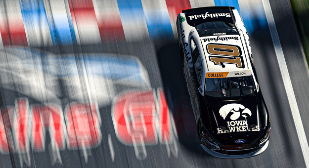 Visit University of Iowa’s Steven Wilson goes back-to-back, wins eNASCAR College iRacing Series at Watkins Glen page